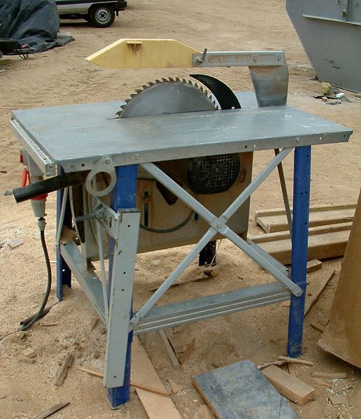 old contractor table saw at a job site